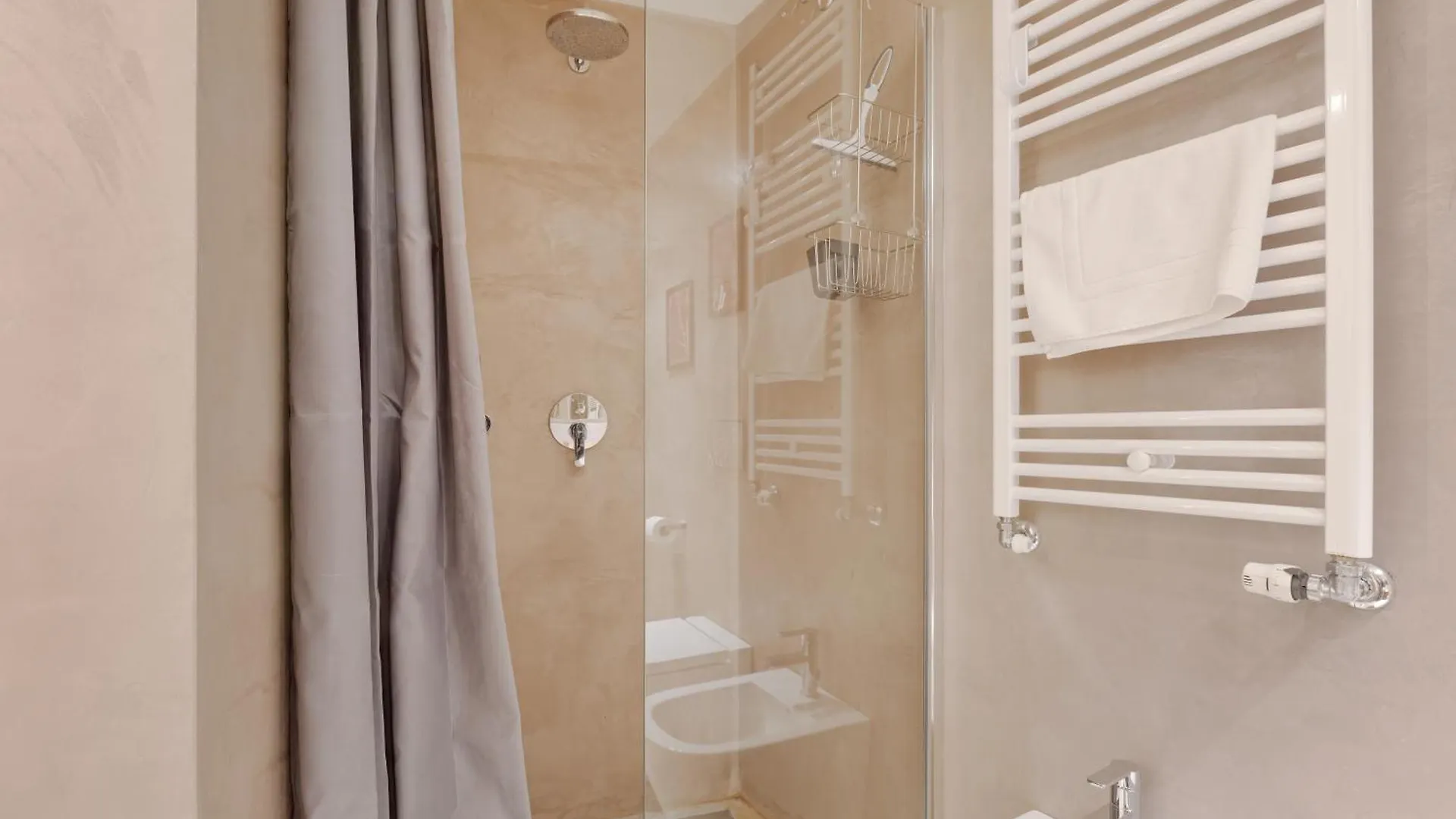 Ferienwohnung Chic & Modern Flat Just 450 Mt From Centrale Fs Mailand Apartment